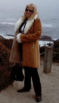 Soft healin' hands....